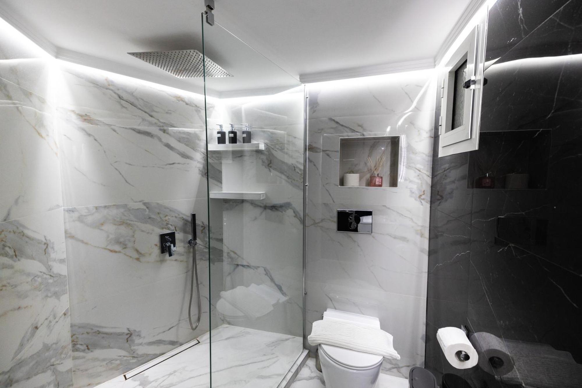 Db Premium Stay Apartments #Two Bedroom 테살로니키 외부 사진