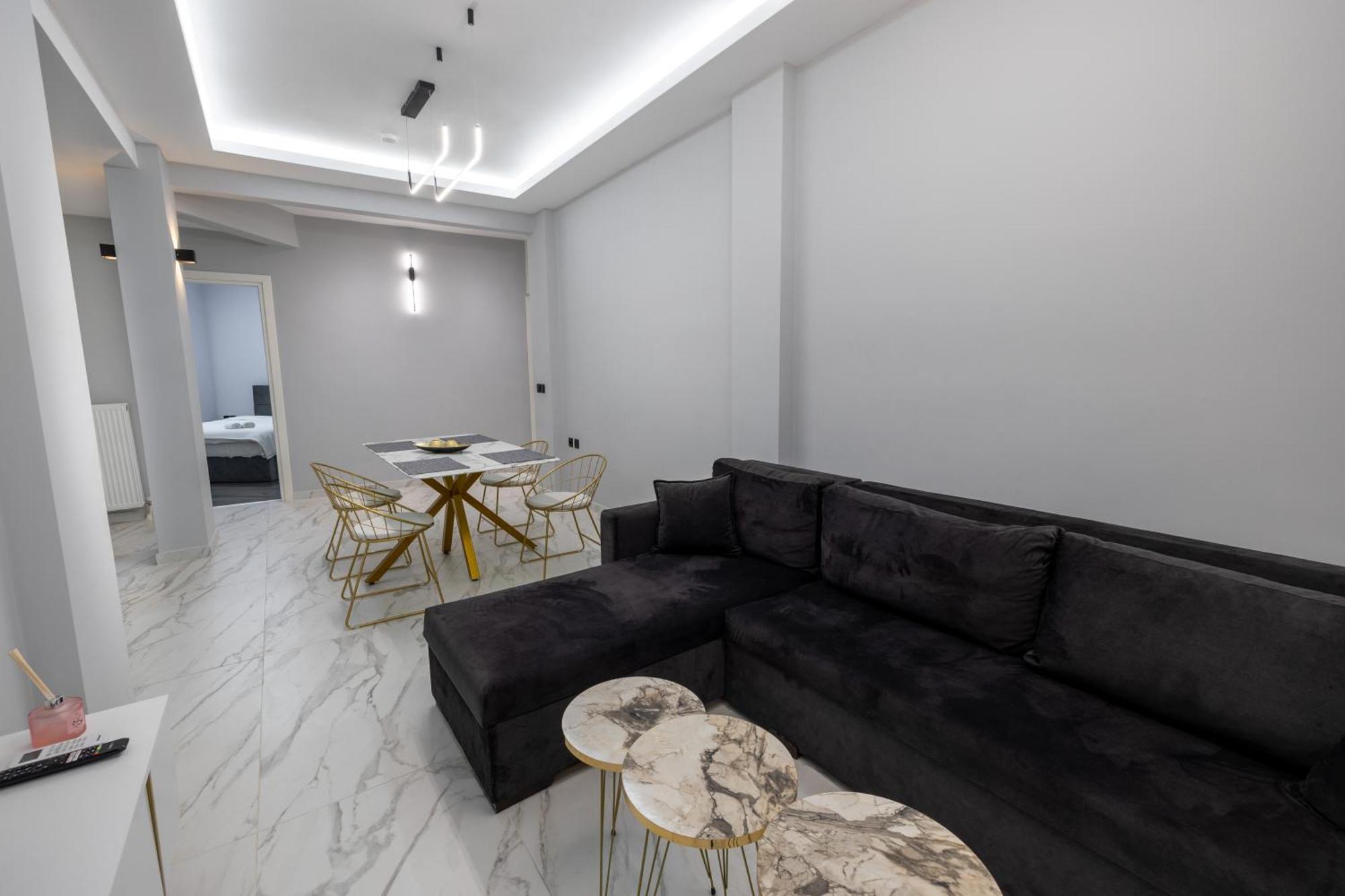 Db Premium Stay Apartments #Two Bedroom 테살로니키 외부 사진